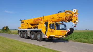 Firma „Usługi Dźwigowe Jerzy Szczurowski”, nabyła nowy żuraw samojezdny marki Grove model GMK4100L-1