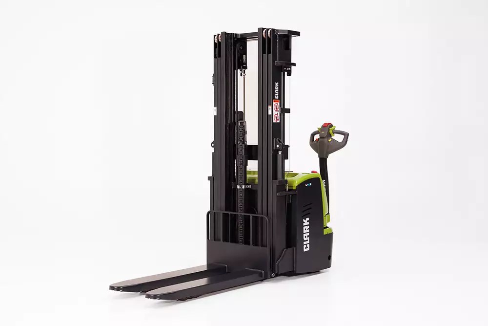 CLARK Elektryczny wózek wysokiego podnoszenia WSE16i z podnoszeniem wstępnym 1600 kg